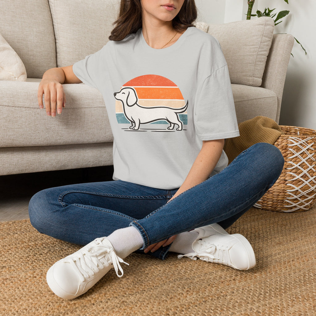 Dachshund Outline T-Shirt — Minimalist Wiener Dog Graphic