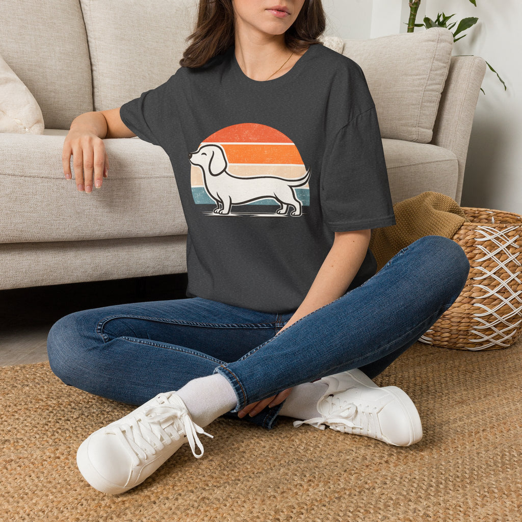 Dachshund Outline T-Shirt — Minimalist Wiener Dog Graphic