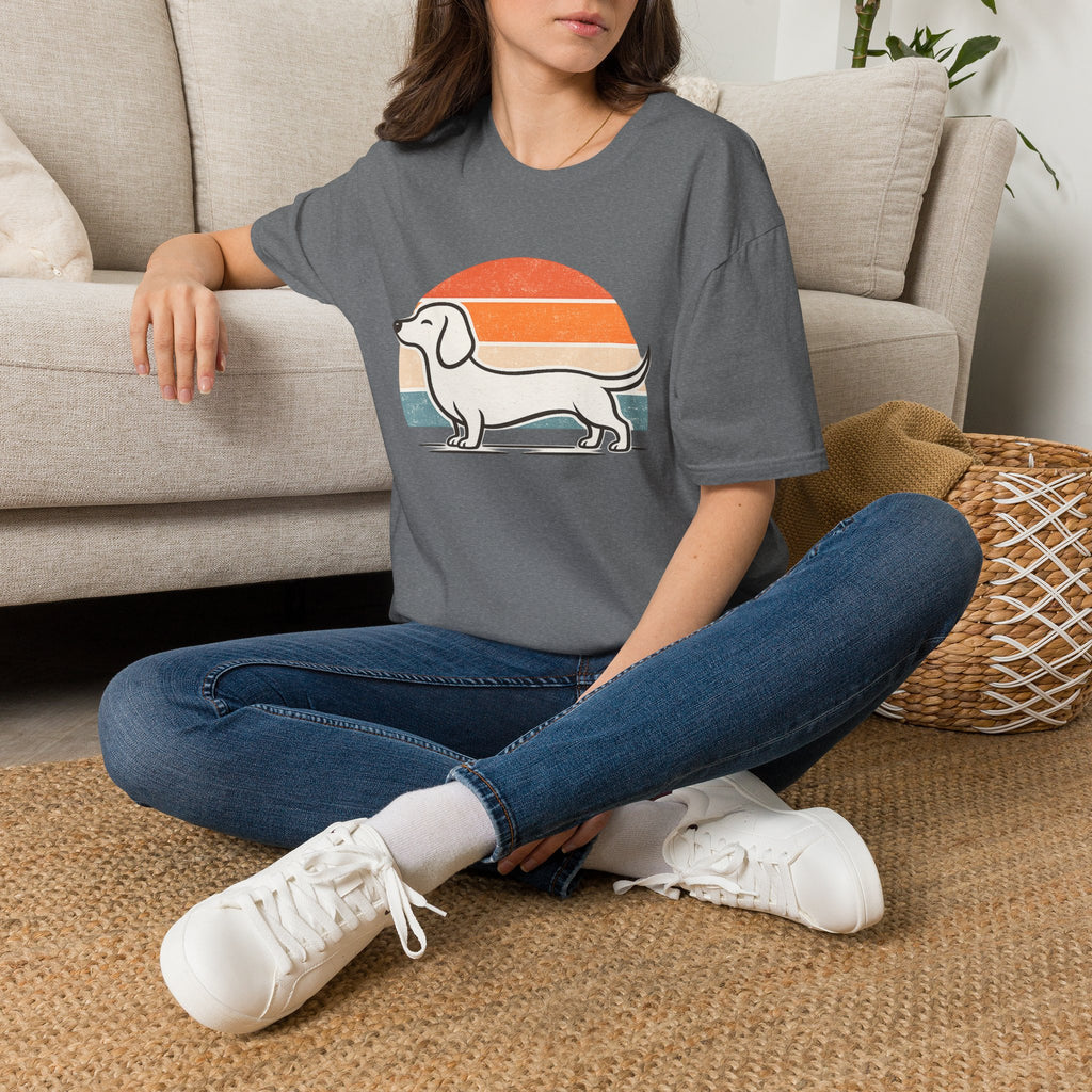 Dachshund Outline T-Shirt — Minimalist Wiener Dog Graphic