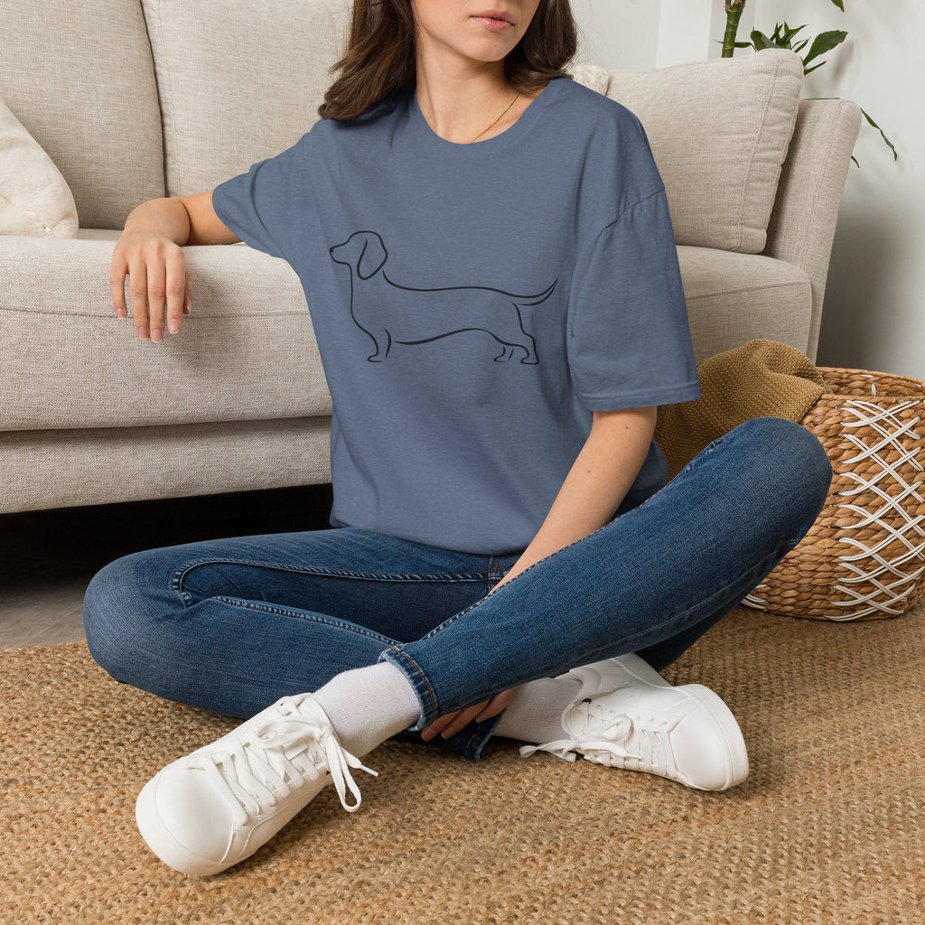 Dachshund Outline T-Shirt — Minimalist Wiener Dog Graphic